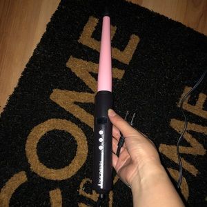 Remington Pink/Black Curling Wand